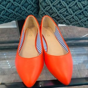 OLLIO Shoes **LIKE NEW**